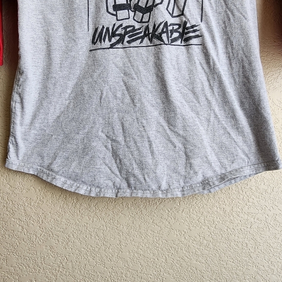 Unspeakable Red And Gray "Crouching Icon" 3/4 Sleeve Raglan Tee Shirt Youth L - Picture 5 of 10